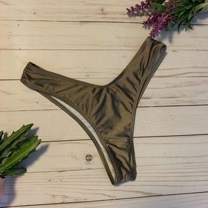 NWOT high cut bikini bottom 👙